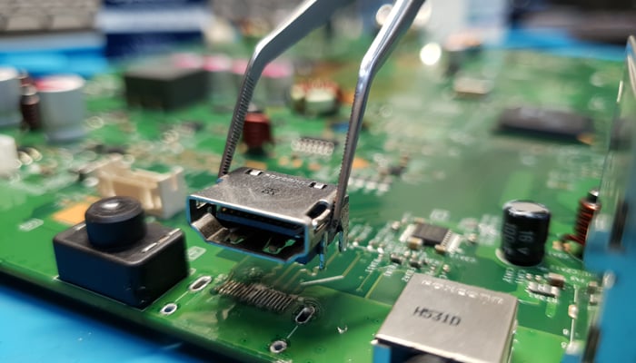 Замена HDMI-разъёма Замена HDMI-разъёма