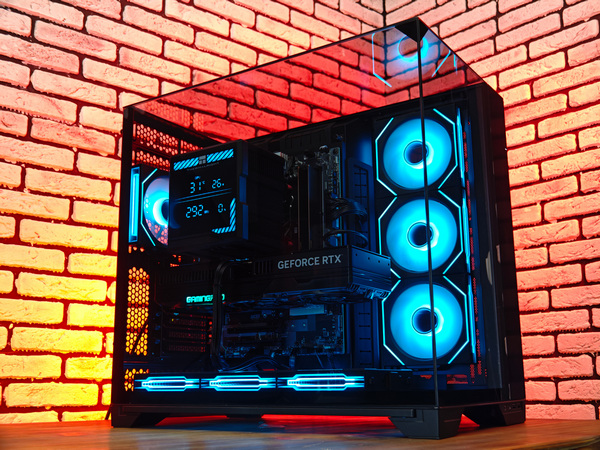 Сборка компьютера от SpectraPC в корпусе LIAN LI O11 VISION Dlack вид 5