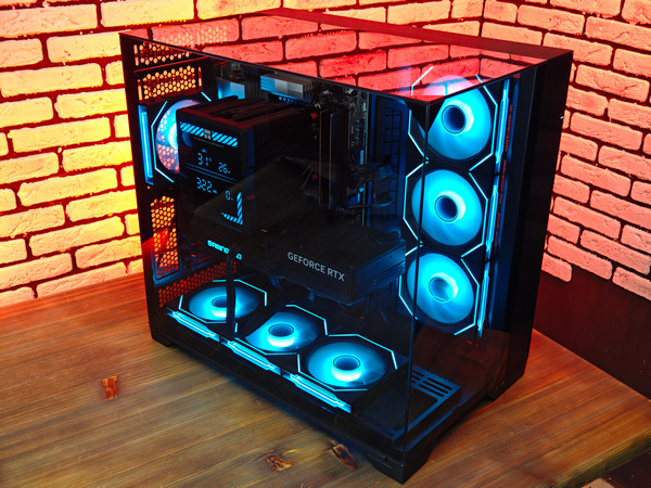 Сборка компьютера от SpectraPC в корпусе LIAN LI O11 VISION Dlack вид 9