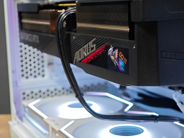 Сборка компьютера от SpectraPC в корпусе LIAN LI O11 VISION вид 8