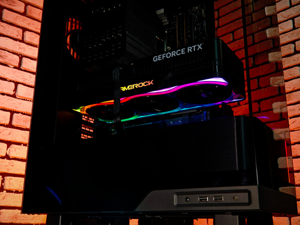 Сборка компьютера от SpectraPC в корпусе PHANTEKS Evolv X2 вид 1