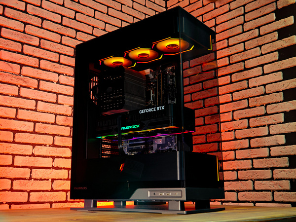 Сборка компьютера от SpectraPC в корпусе PHANTEKS Evolv X2 вид 2