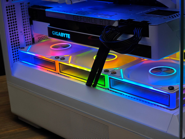 Сборка компьютера от SpectraPC в корпусе Zalman P10 вид 4