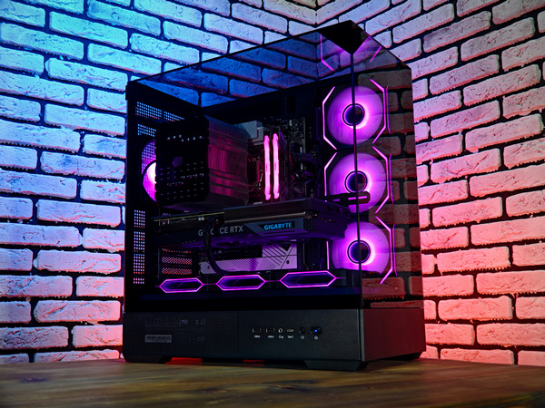 Сборка компьютера от SpectraPC в корпусе ZALMAN P40 PRISM вид 05