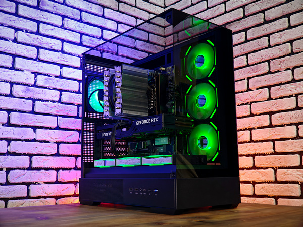 Сборка компьютера от SpectraPC в корпусе ZALMAN P40 PRISM вид 12