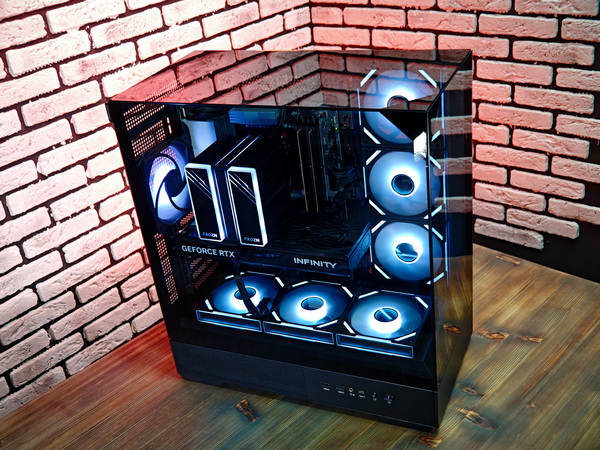 Сборка компьютера от SpectraPC в корпусе ZALMAN P40 PRISM вид 13