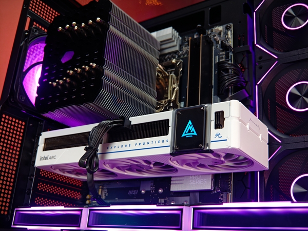 Сборка компьютера от SpectraPC в корпусе ZALMAN P40 PRISM вид 8