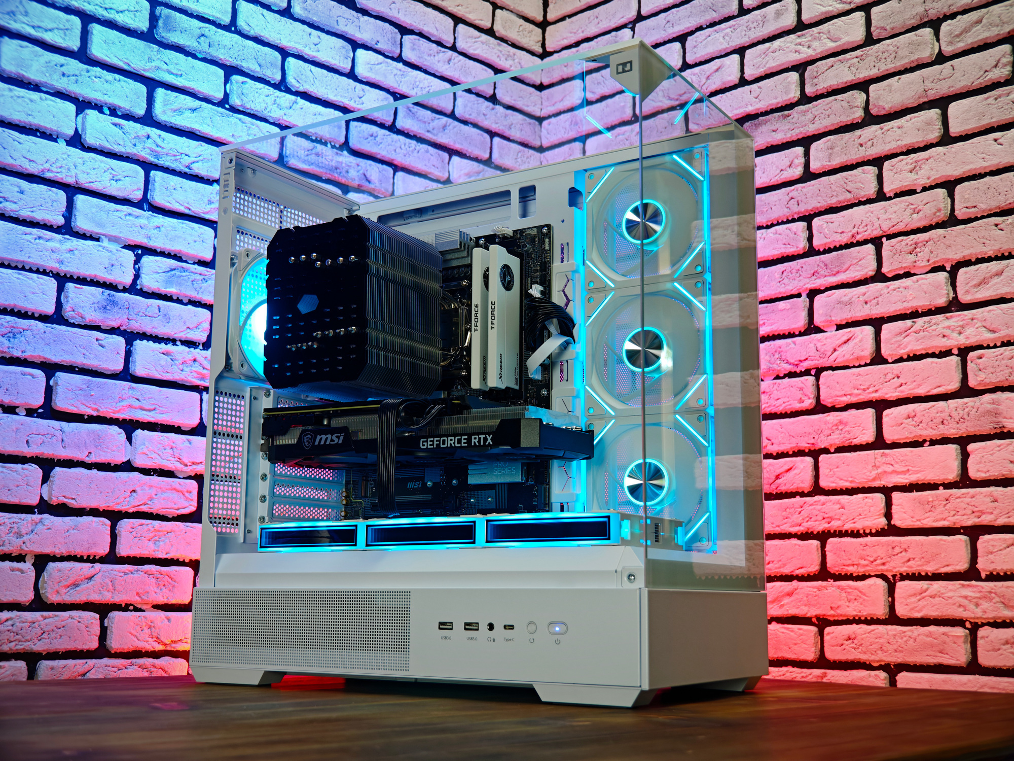 Сборка компьютера от SpectraPC в корпусе ZALMAN P40 PRISM вид 04